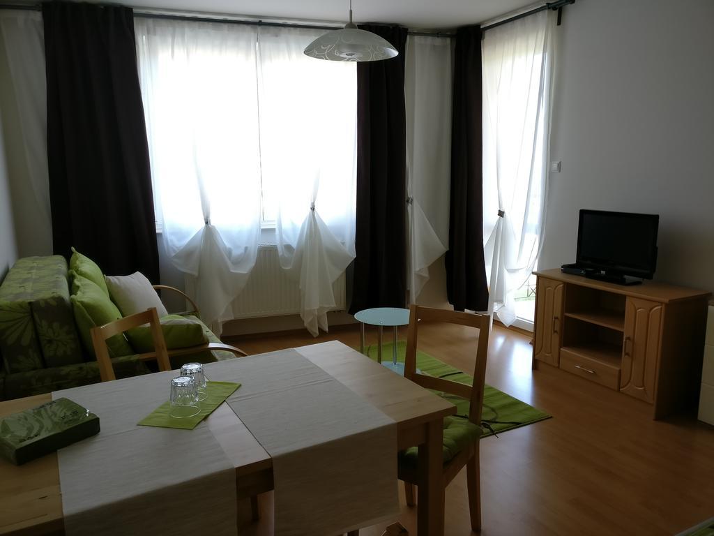 Jade Apartment Hegykő المظهر الخارجي الصورة