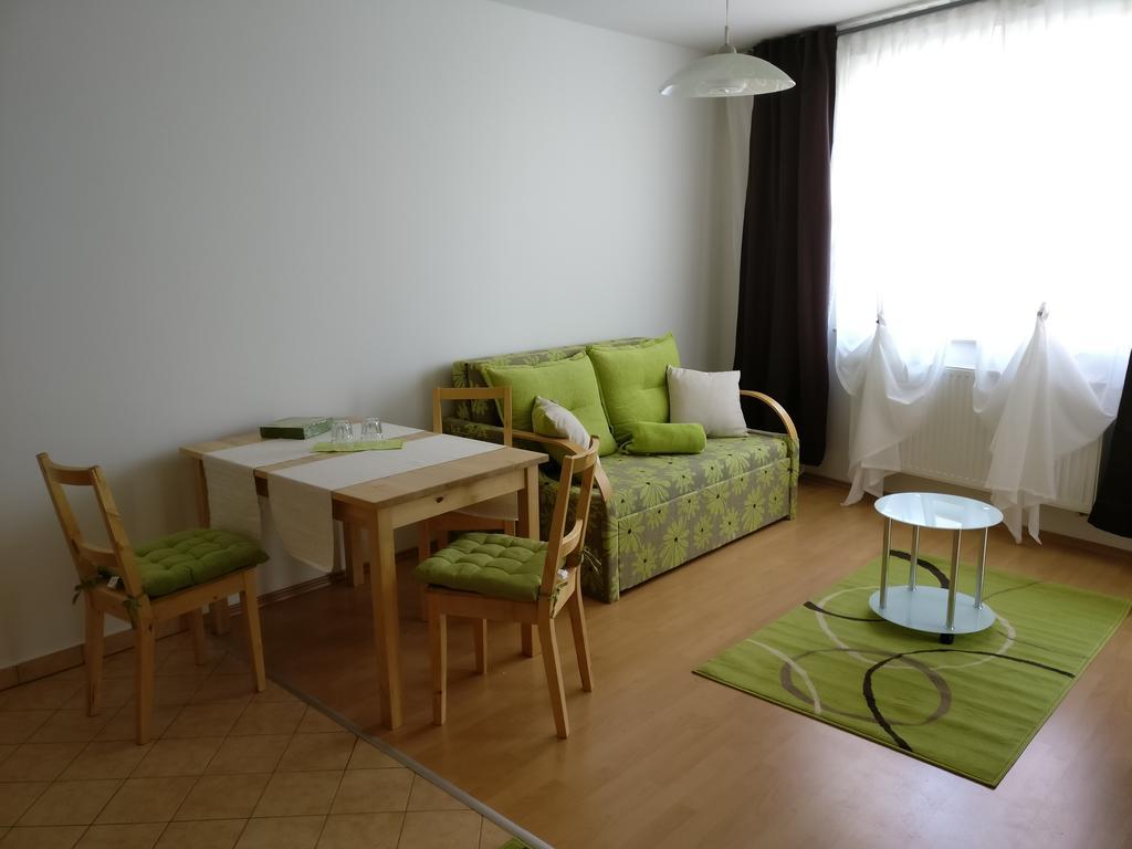 Jade Apartment Hegykő المظهر الخارجي الصورة